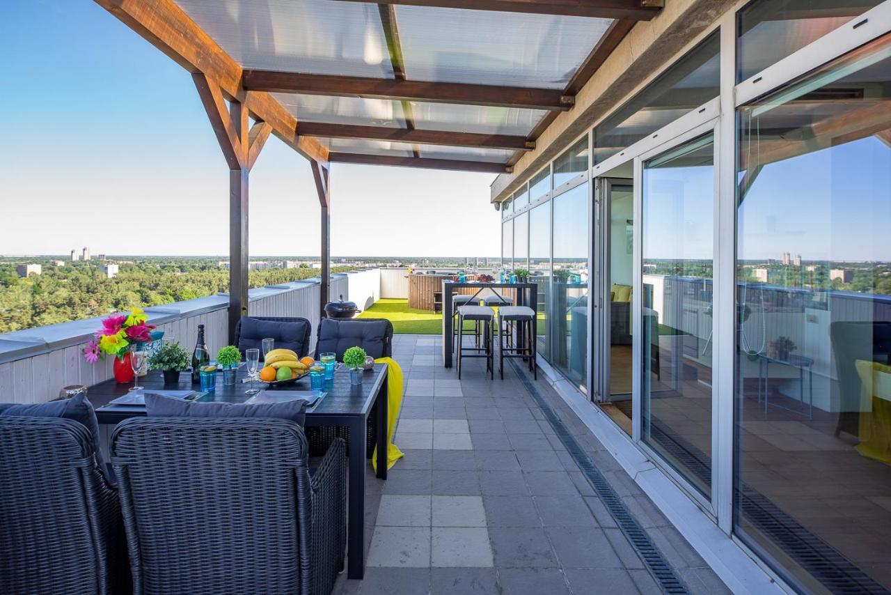 Skyhouse Riga Private Penthouse And Spa Ngoại thất bức ảnh
